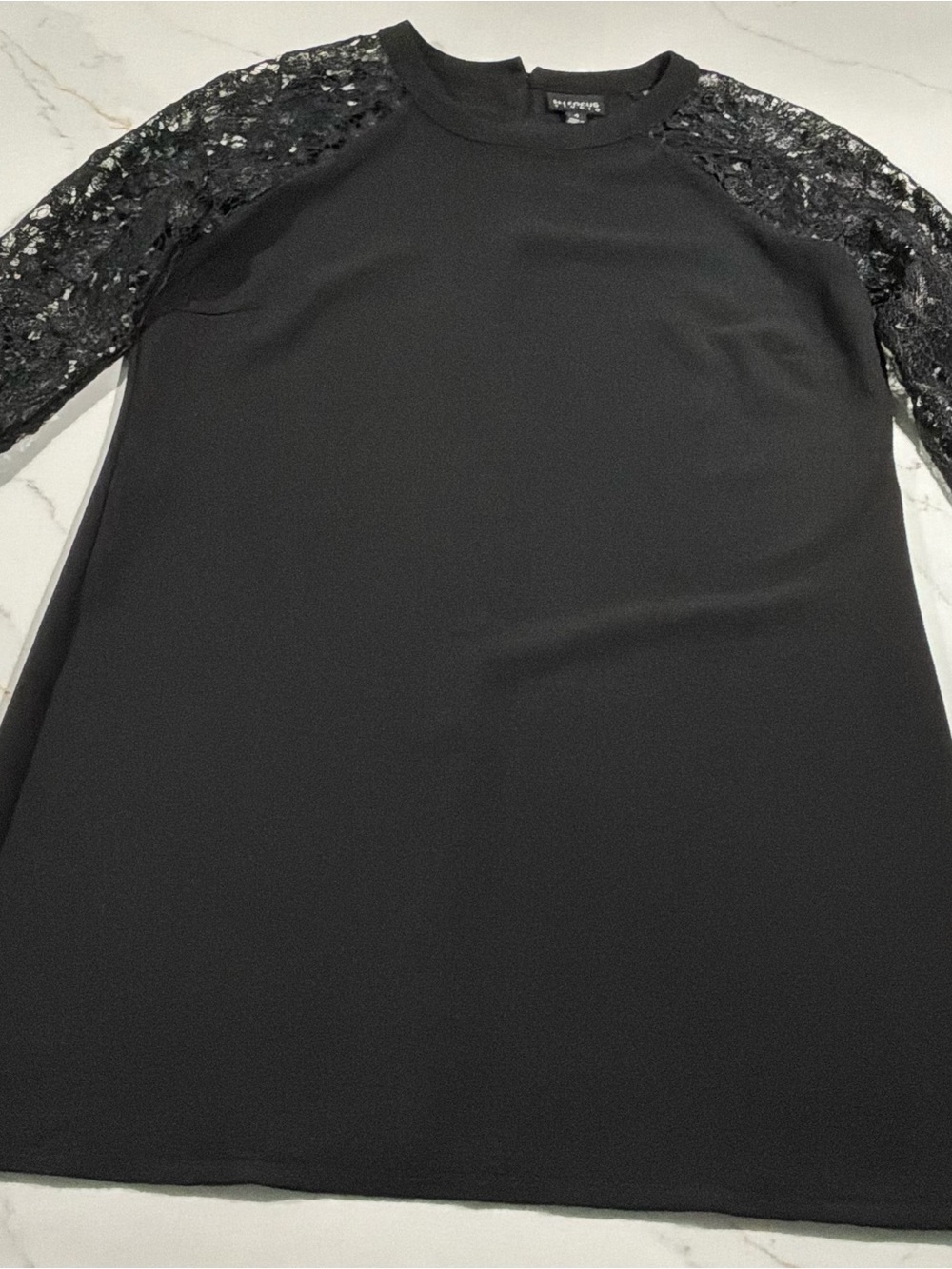 Enfocus Studio Black Long Sleeve Lace-Sleeve Shift Dress